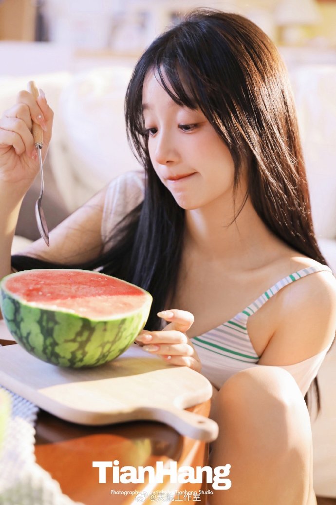 职场氛围一角 · 秒装